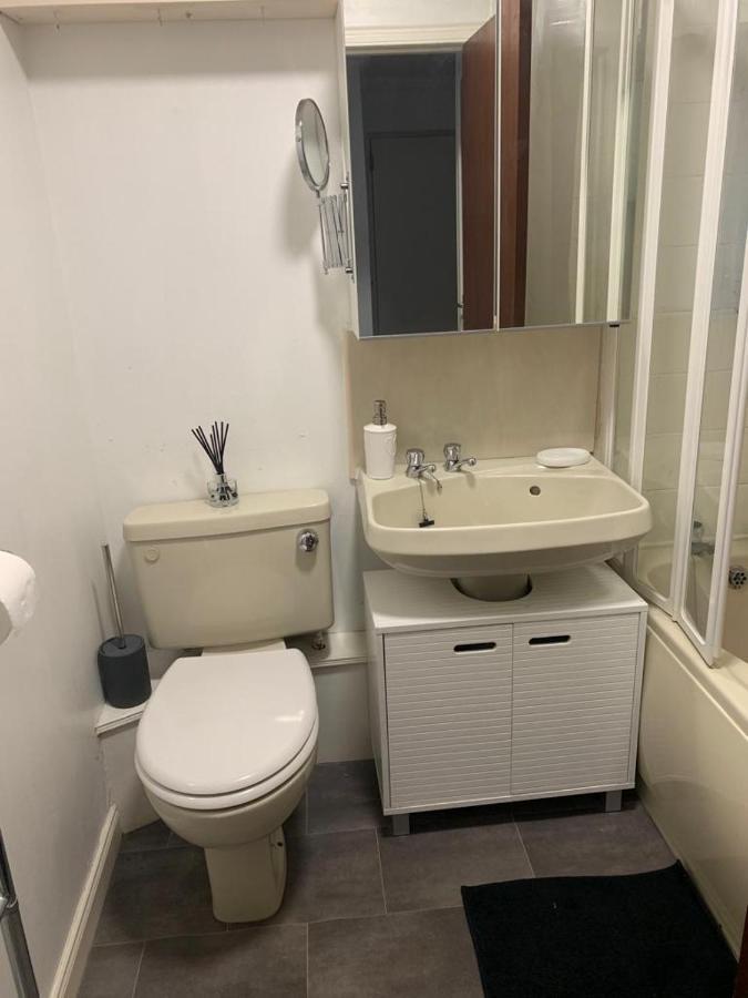 2 Bedroom Central Apartment Единбург Екстер'єр фото